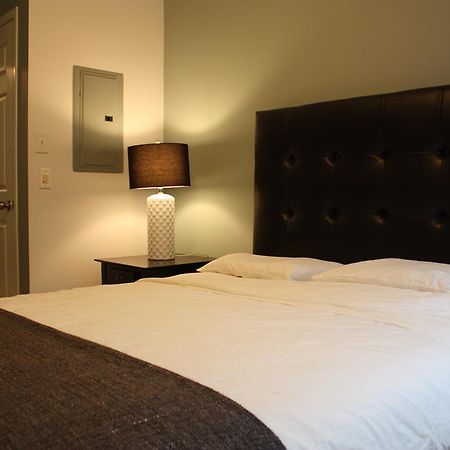 Accurate Plus Furnished Apartment- Brickstone Mews Mississauga Rom bilde