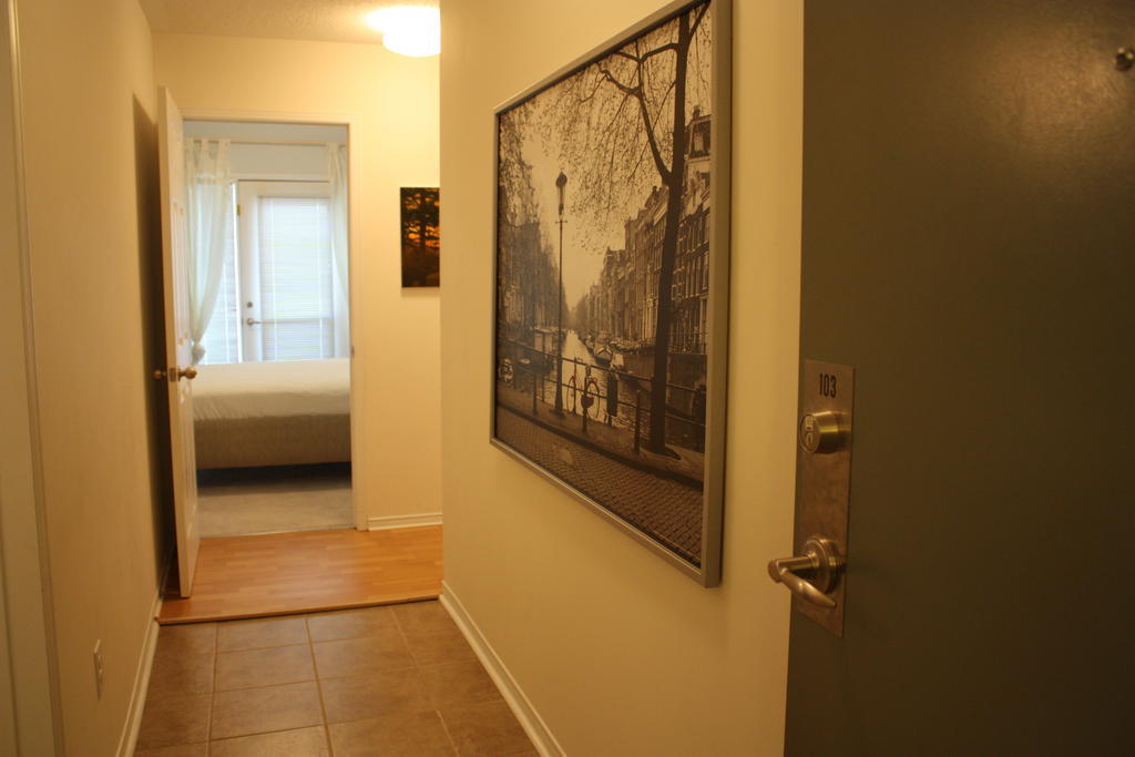 Accurate Plus Furnished Apartment- Brickstone Mews Mississauga Rom bilde