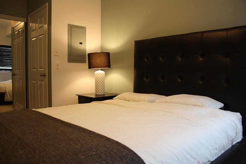 Accurate Plus Furnished Apartment- Brickstone Mews Mississauga Rom bilde