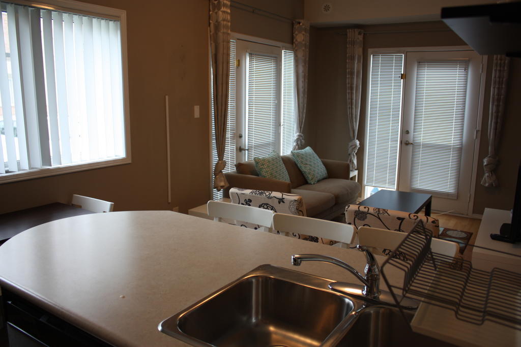 Accurate Plus Furnished Apartment- Brickstone Mews Mississauga Rom bilde